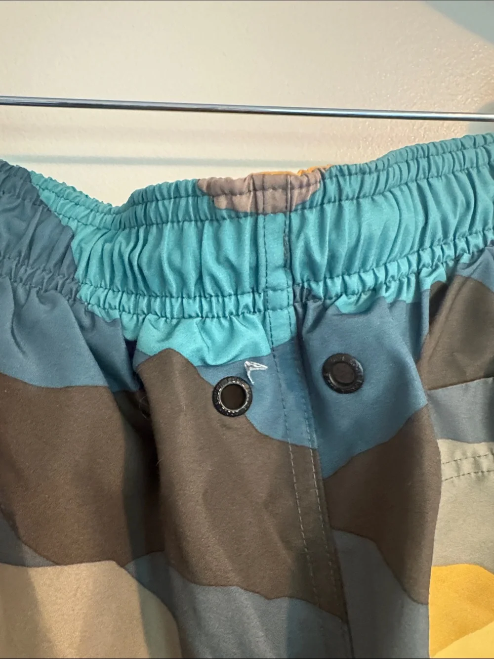 Eddie Bauer Men's Teal & Yellow Patterned Swim Shorts